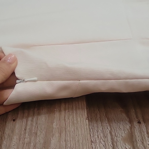 Weddington Way Size 2 One Shoulder Scalloped Champagne Dress Sample NWT - Picture 9 of 12